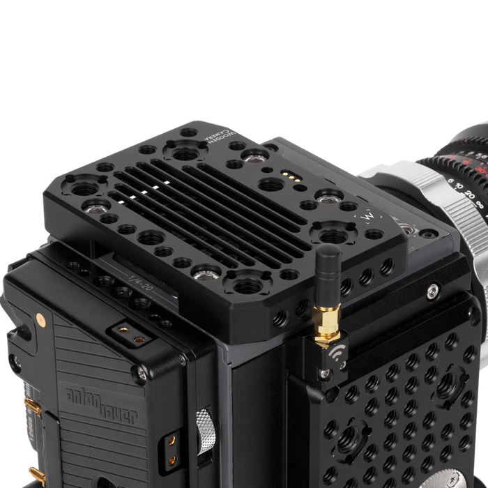 Short Pass Through Top Plate (RED® DSMC2™)