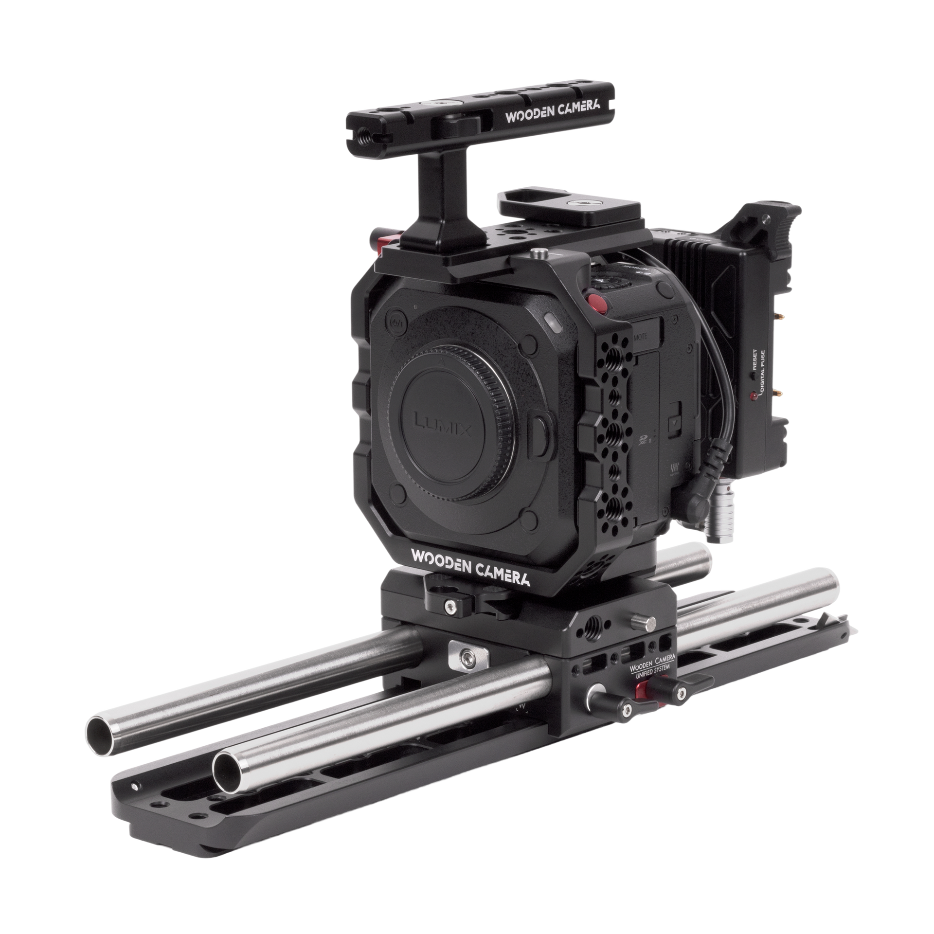 LUMIX DC-BGH1 （WOODEN CAMERA ゲージセット） K10004-ThreeQuarters-Front.png